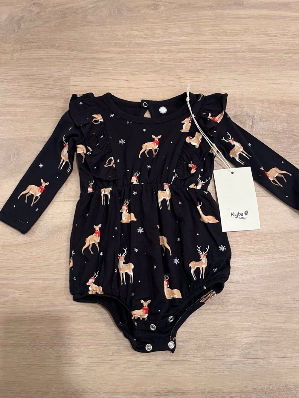 Kyte Baby Black Reindeer Romper NWT - 3-6M